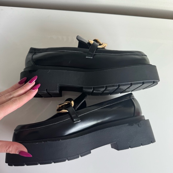 H&M Black Gold-Chain Chunky Loafers - Picture 5 of 7